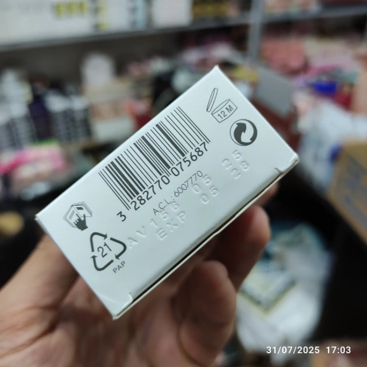 ضد آفتاب بی رنگ اون SPF 50