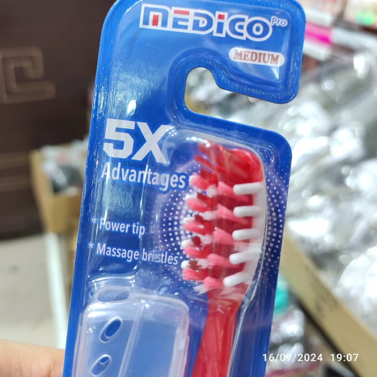 مسواک مدیکو پرو 5X مدیوم