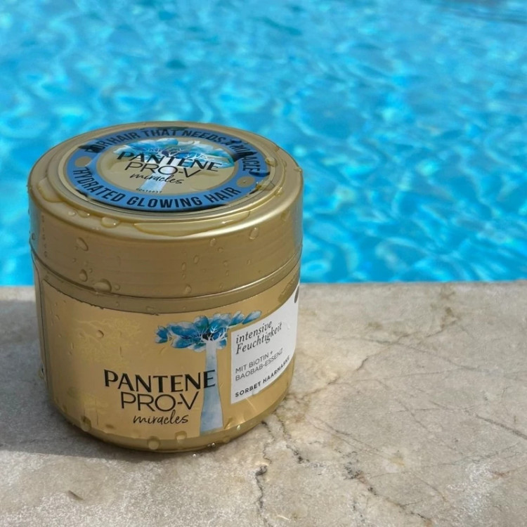 ماسک مو پنتن آلمانی حاوی بیوتین و بائوباب